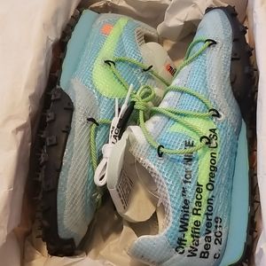 Nike off white waffle racer sneakers Sz 8.5